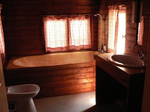 House with 2 bedrooms in Guillestre with wonderful mountain view furnished terrace and WiFi 12 km from the slopes - image 10