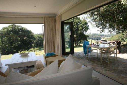Fifteen on the 5th Holiday Home