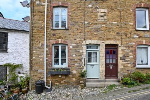 Krowji Hoba, West Looe, Cornwall