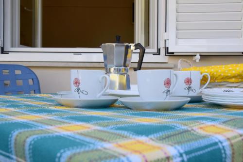 MiraMar Gardenn Apartmment - image 4