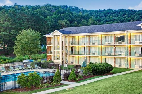 Days Inn by Wyndham Jellico - Tennessee State Line - image 2
