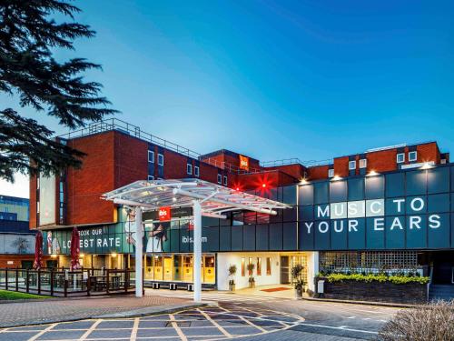 ibis London Heathrow Airport Hotel