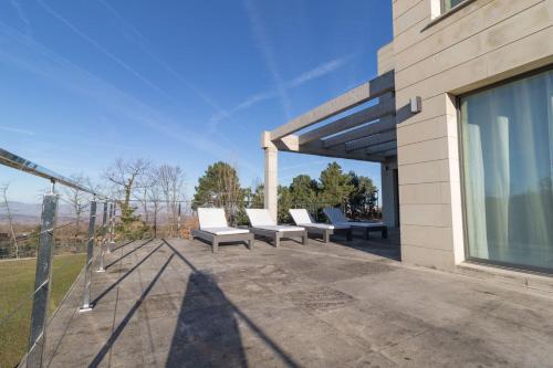 El Soto de Sojuela Luxury Chalet, Golf&Bosque in Sojuela