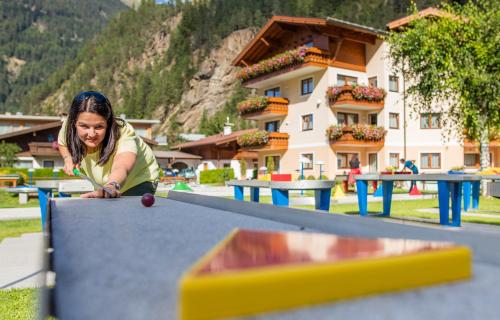 Teren za mini-golf, Panorama Appartements in Langenfeld