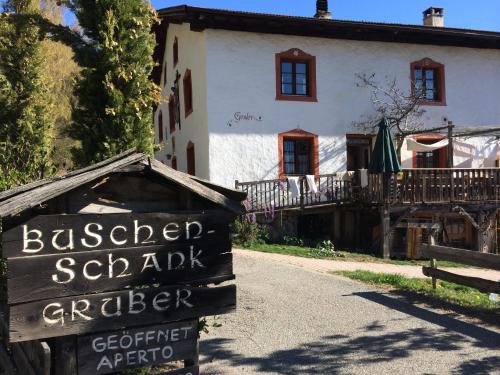 Gruberhof - Hotel - San Genesio Atesino