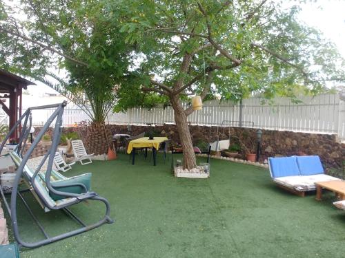 Garden, Carmela Studio in Arad