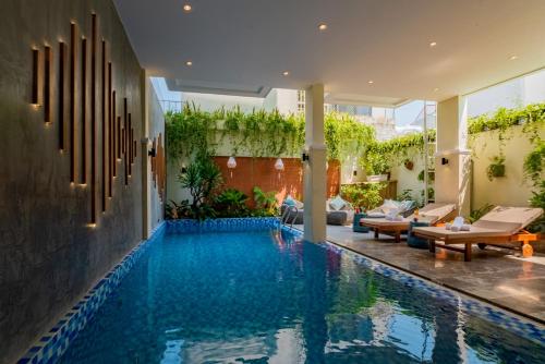 Hoi An Merrily De Art Hotel - 수영장