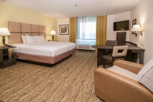 Candlewood Suites Baton Rouge - College Drive