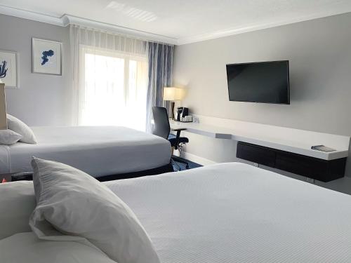 The Pacific Inn in Seal Beach, USA