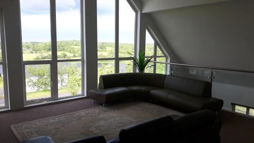 50 Riverun - image 14