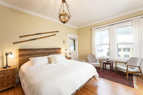 The Copeland – Revelstoke