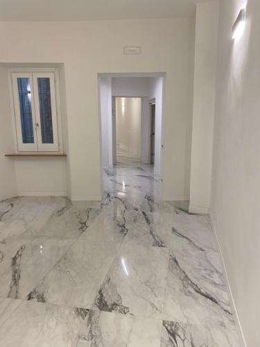 VANNUCCI 71 APT 3