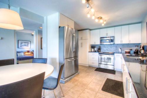 Beach House VII - image 2