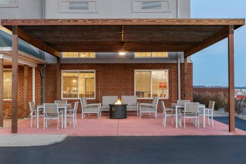 Country Inn & Suites by Radisson, London, KY in London (KY)