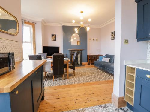 4 Tan Y Bryn Road - image 13