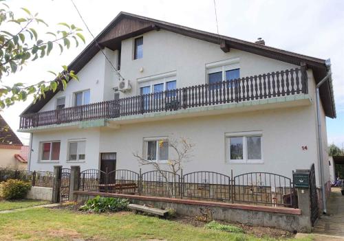 Foto 1: Apartment in Keszthely/Balaton 19004