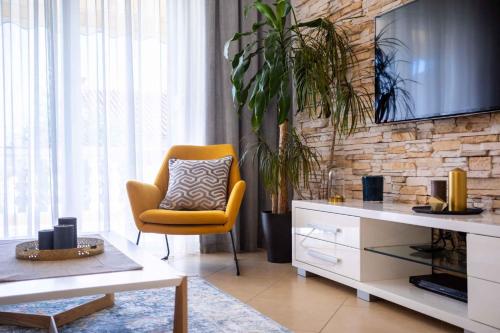 Apartment 1