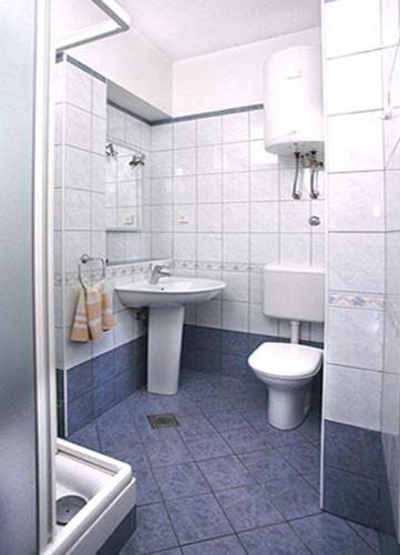 Apartment in Njivice/Insel Krk 38752