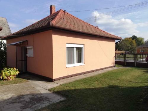 Holiday home in Balatonfenyves 38430 - image 2