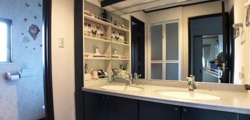 Nakagawa's Cozy House