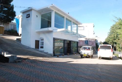 Celestial Resorts - Photo 4
