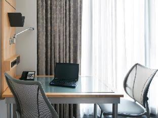Club Quarters Hotel World Trade Center, New York, Нью-Йорк (фото 11)