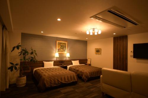 room detail thumbnail 1