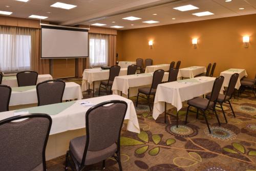 Holiday Inn Express Pocatello