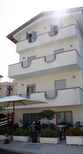 Grazia Hotel - image 14