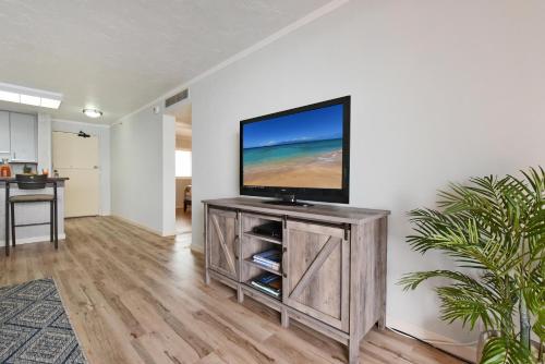 Valley Isle 1109 - image 2