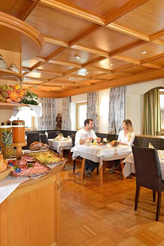 Hotel Garni Fimba - image 2