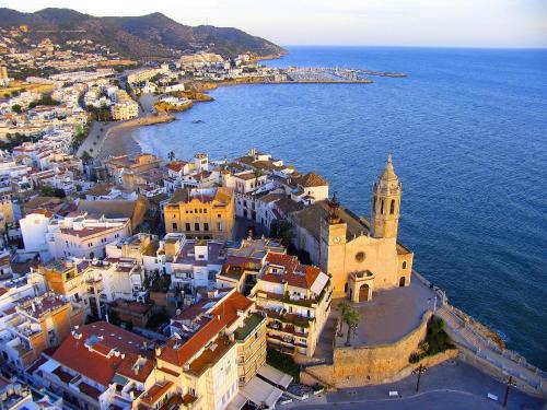 Alenti Sitges Hotel & Restaurant - image 10