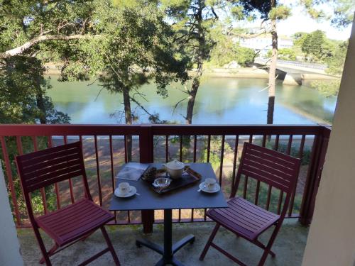 Appartement Pour 4 Personnes Avec Vue Sur Le Canal Du Lac Marin- Residence Du Lac - image 10
