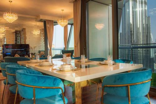 FIRST CLASS 3BR with full BURJ KHALIFA and FOUNTAIN VIEW