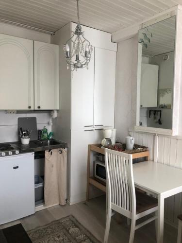 Puutaloasunto 1.8 km Turun aurajoelta in Itaharju