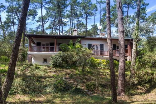 Villa Le Menez Avec Vue Sur Le Lac Marin Pour 10 Personnes - Location saisonnière - Soorts-Hossegor