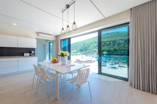 Villa Lu sea view & SPA Villa Lu sea view & SPA