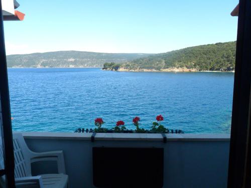 Erkély/terasz, Sobe MaMaLu in Valun