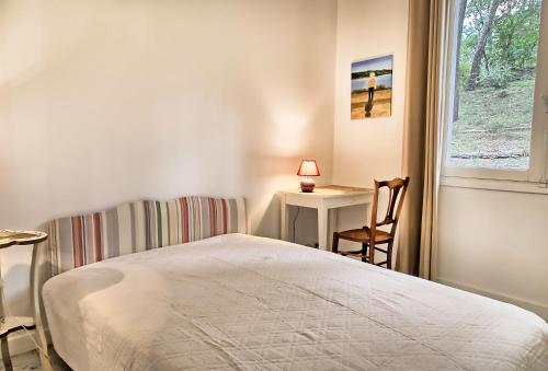 Villa Le Menez Avec Vue Sur Le Lac Marin Pour 10 Personnes - image 8