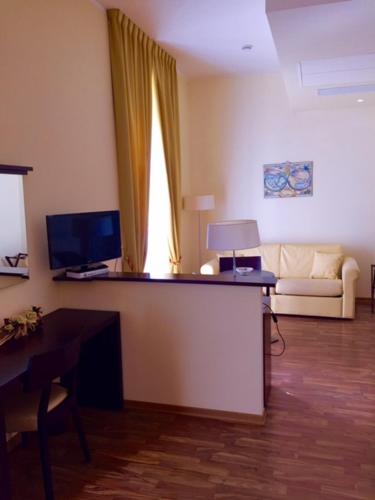 Hotel Due Colonne - image 11
