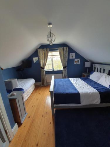 Highfield house - image 13