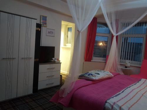 A&P at The Sheron House - image 2