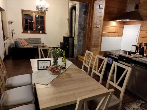 Dom Na Wzgórzu 479, The House on the hill (Dom Na Wzgorzu 479, The House on the hill) in Harbutowice