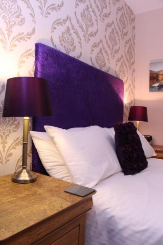 Invergarry Guest House (Adults Only) - image 4