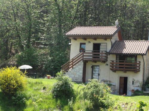 Holiday home in Madonna Del Sasso 22866 - image 14
