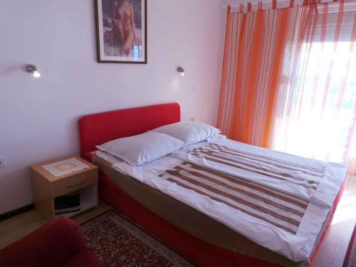 Apartments in Selce 5881