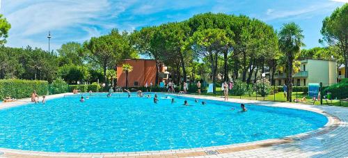  Apartment in Bibione 24643, Pension in Bibione bei Marinella