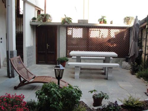 Apartment Madonna Del Sasso - Piemont 22867 in Madonna Del Sasso