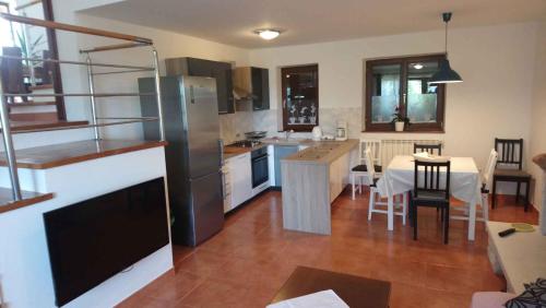Konyha, Holiday home in Umag - Istrien 31247 in Petrovija