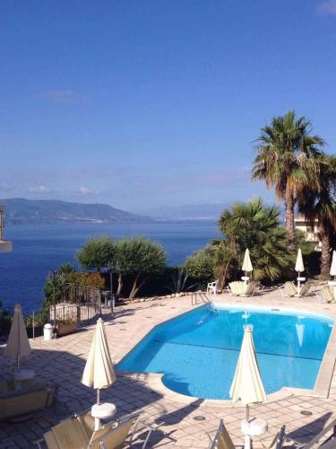Apartment in Palmi 